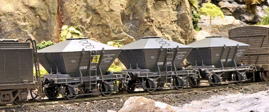 NSWGR RSH Four Wheel Rutile Hoppers