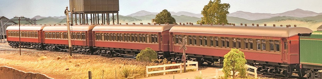 NSWGR NCR - 4 Car Set